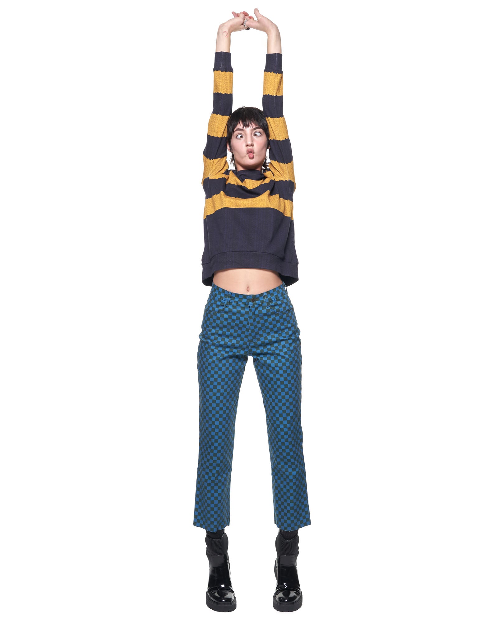 Cropped Alexa Jean | Evergreen Grid