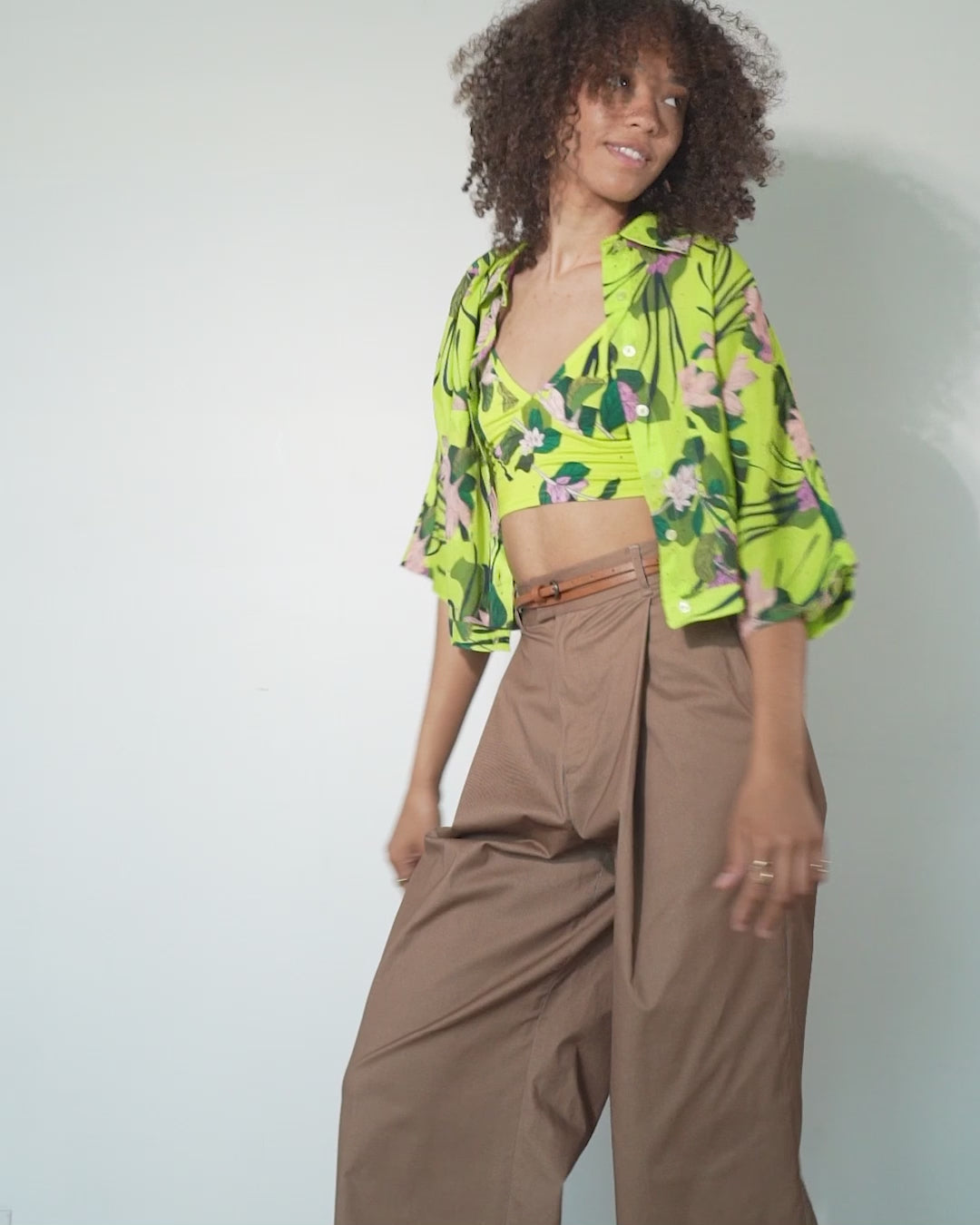 Izzy Shirt | Lime Beach Florals