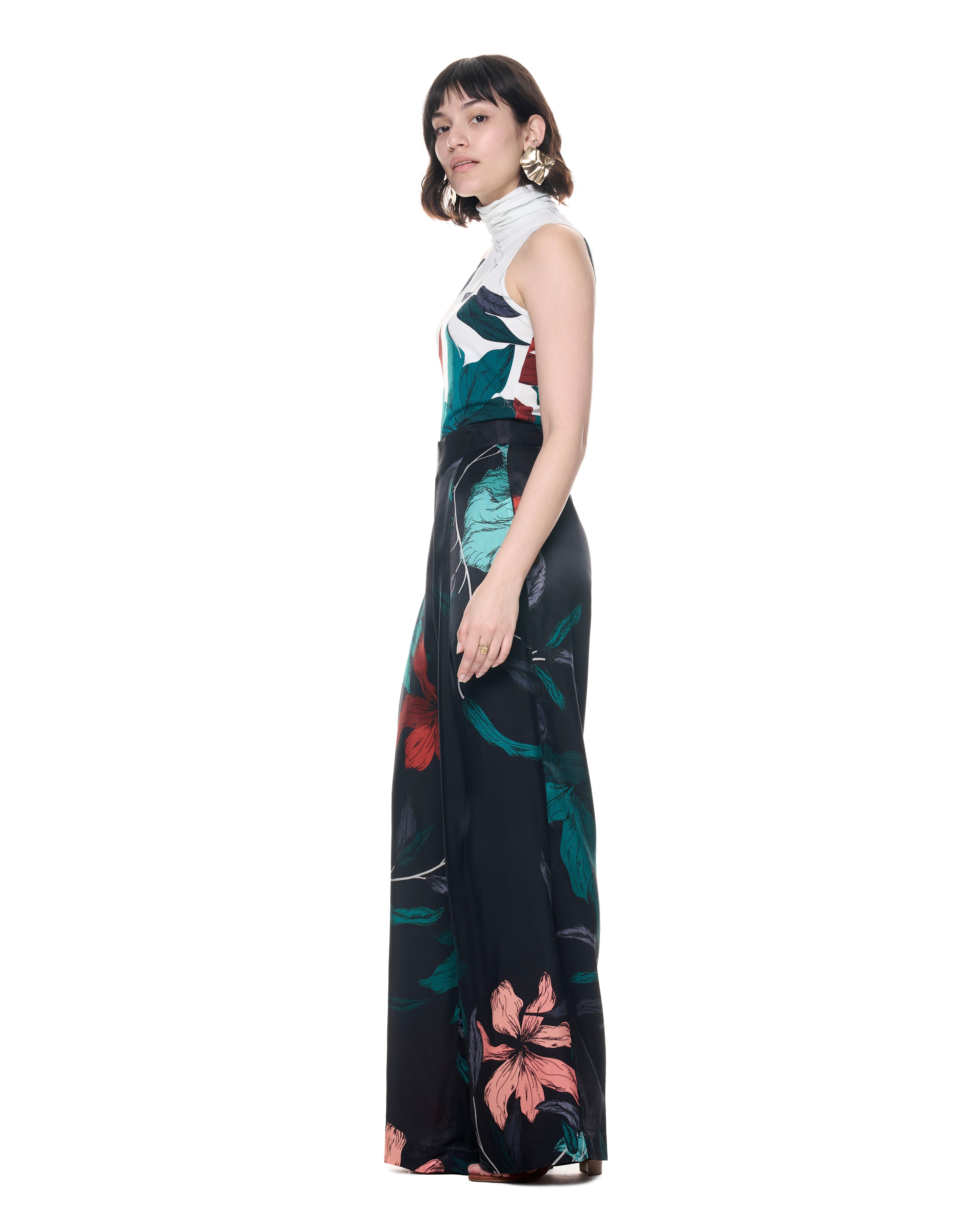 Sleeveless Turtleneck | White Upstate Florals