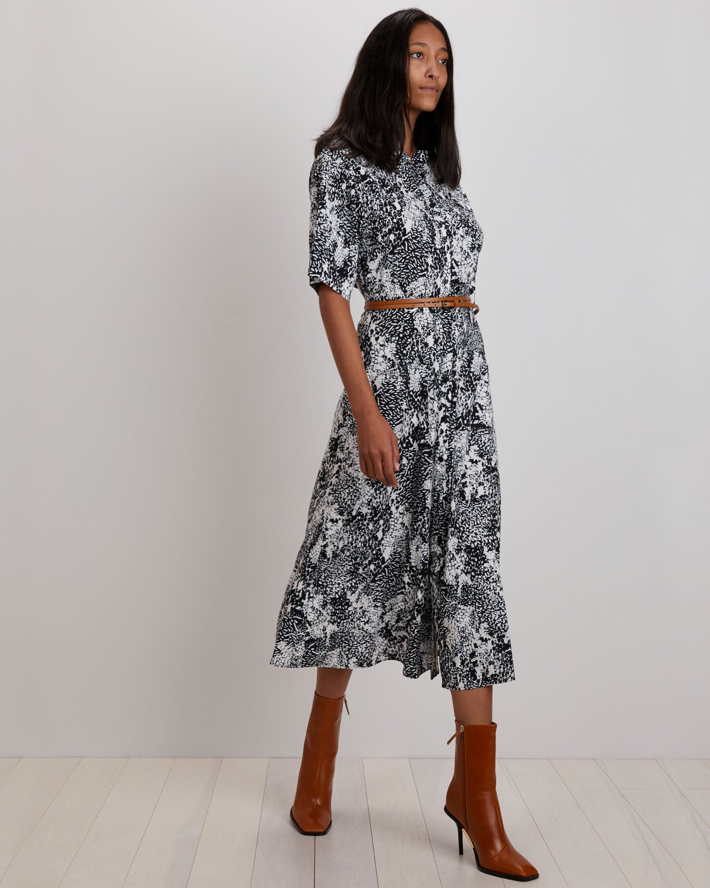 Cobie Shirtdress | Mono Complication