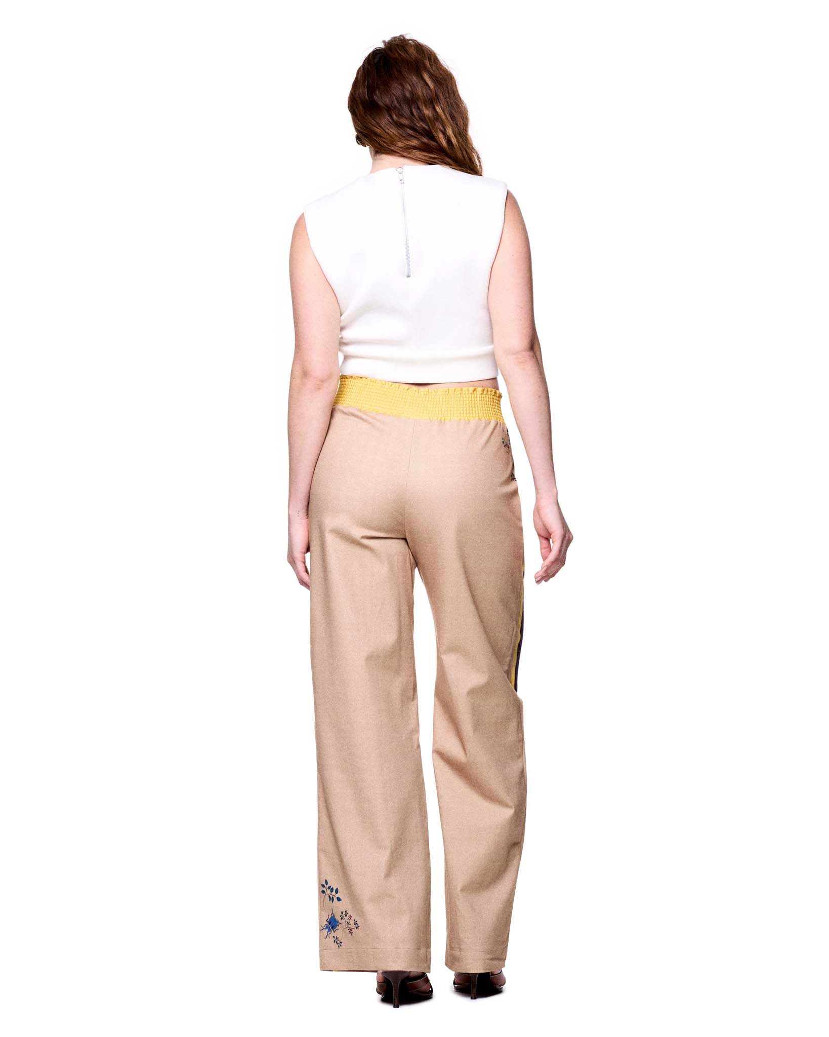 Leah Vest | White